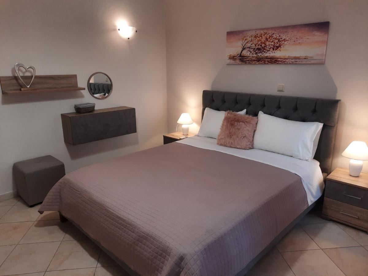 Pavlos Apartment Chania  Bagian luar foto