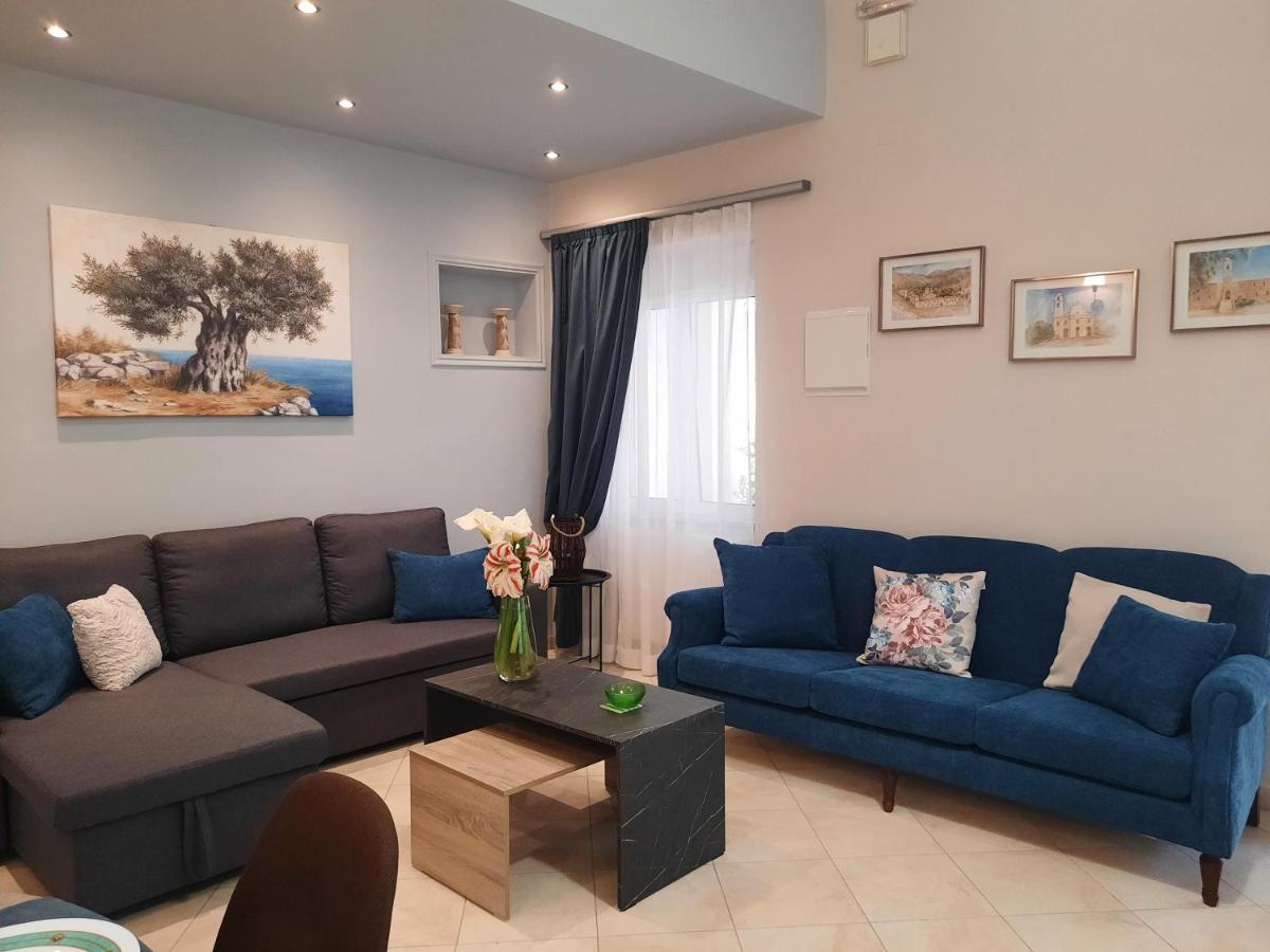 Pavlos Apartment Chania  Bagian luar foto